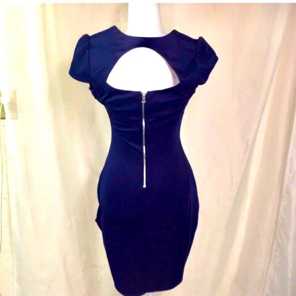 Guess Navy Dress Silky-Shiny Fabric Cap Sleeve Size 10. Like New only worn once - Picture 2 of 10
